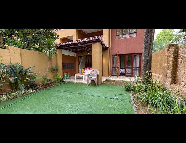 2 BEDROOM APARTMENT FOR SALE IN DOUGLASDALE